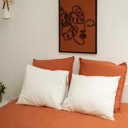 La Halte De La Tour Warcq